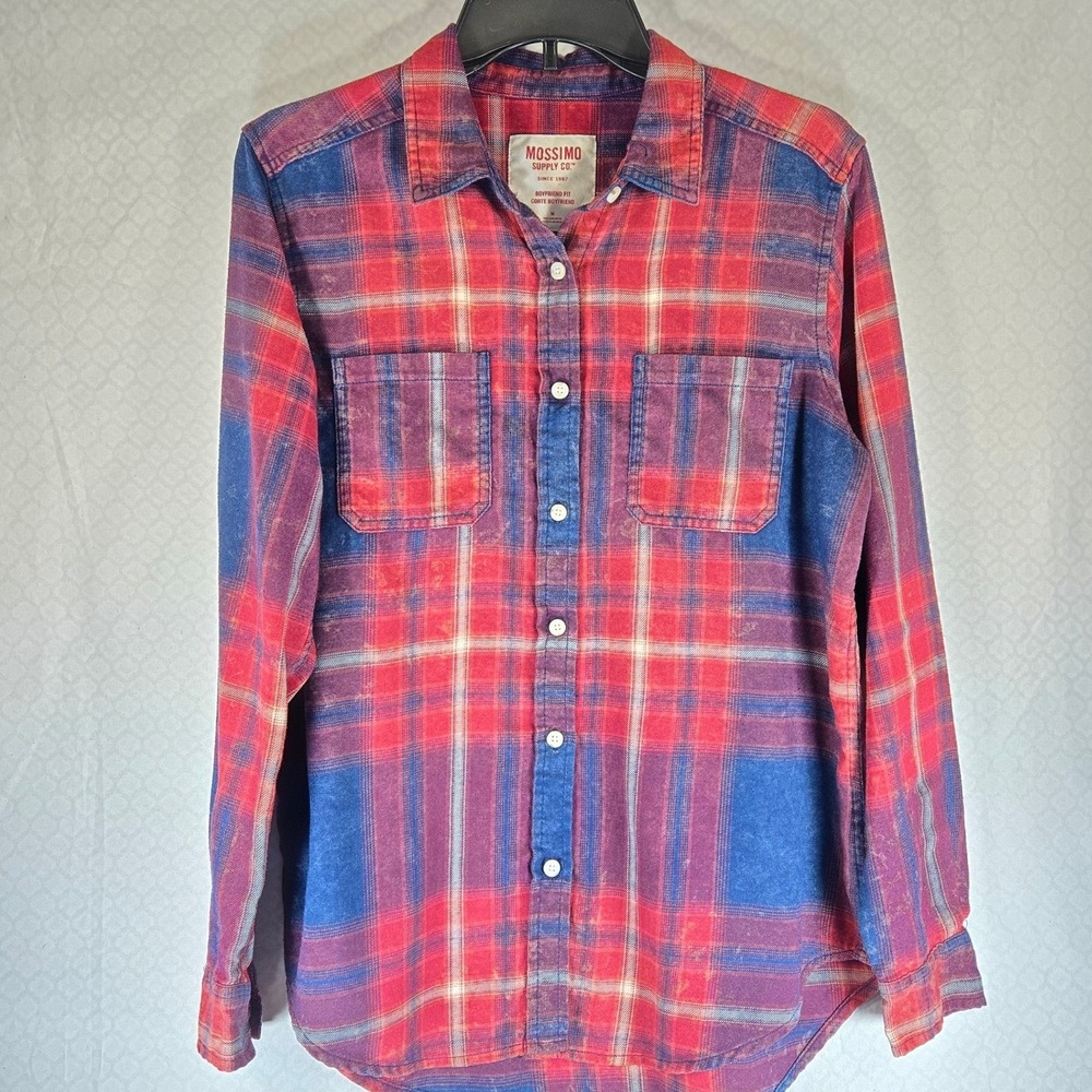 Mossimo Supply Co Boyfriend Fit Plaid Flannel Shirt Red Blue Womens Size M